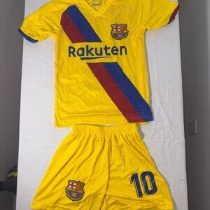 Kids Barcelona #10 Lionel Messi Rakuten Kit - Shirt AND Shorts Included Futbol M